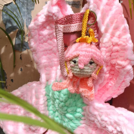 The MoKaMi Heart Vest
